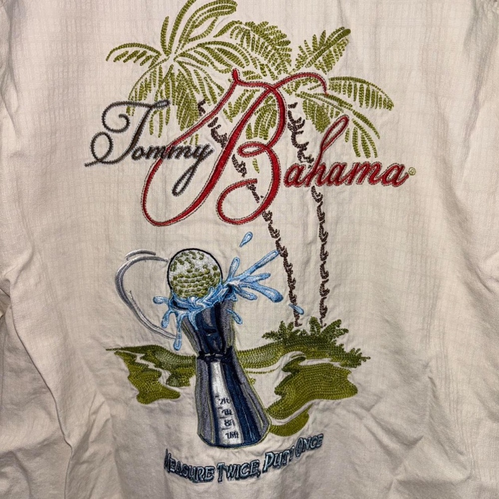 Tommy Bahama White Casual Button-Down Shirt with Tropical Golf Embroidery - Picture 1 of 3